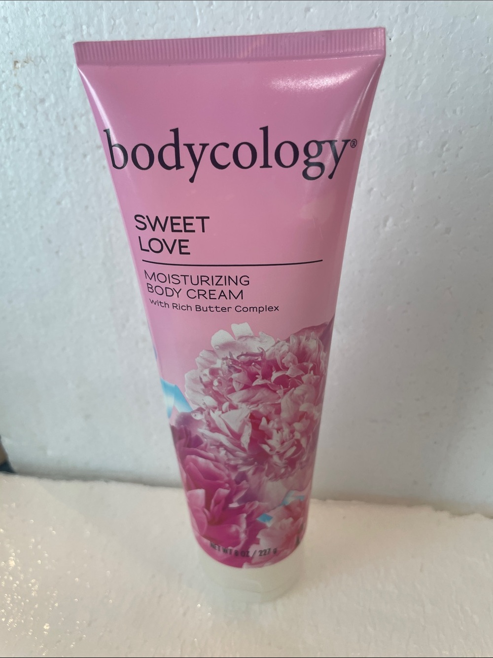 Bodycology Sweet Love Moisturizing Body Cream rich butter complex full size tube